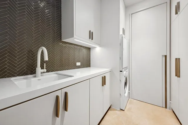 $49,000 | 150 Bradley Place, Unit 906, Palm Beach, FL 33480