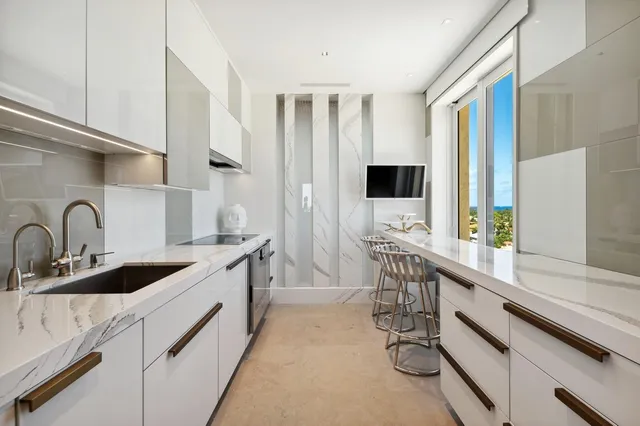 $49,000 | 150 Bradley Place, Unit 906, Palm Beach, FL 33480