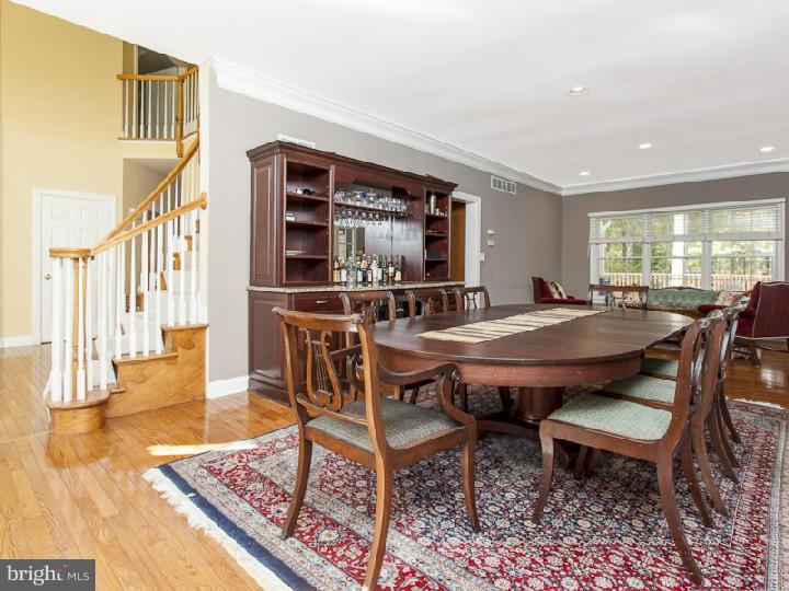 90 Stone Cliff Road Princeton, NJ 08540 - Photo 3 of 25 Living Room