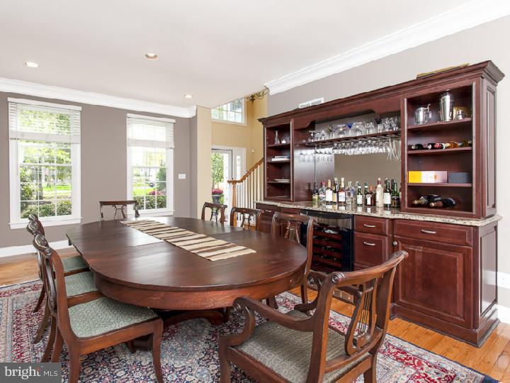 90 Stone Cliff Road Princeton, NJ 08540 - Photo 4 of 25 Living Room