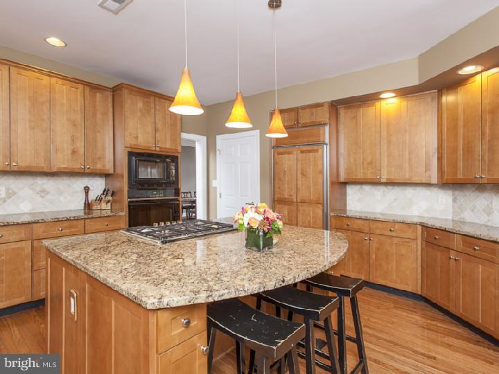 90 Stone Cliff Road Princeton, NJ 08540 - Photo 8 of 25 Kitchen