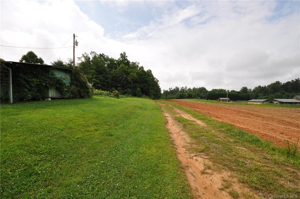 751 Crest Road Flat Rock, NC 28731 - Photo 2 of 6 Gallery Image 2