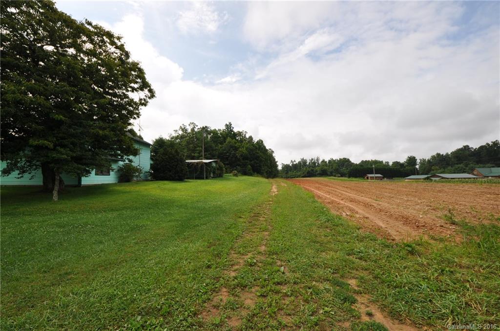 751 Crest Road Flat Rock, NC 28731 - Photo 3 of 6 Gallery Image 3