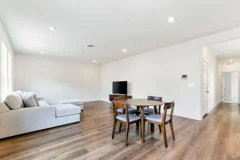 $749,000 | 153 Frontier Street, American Canyon, CA 94503