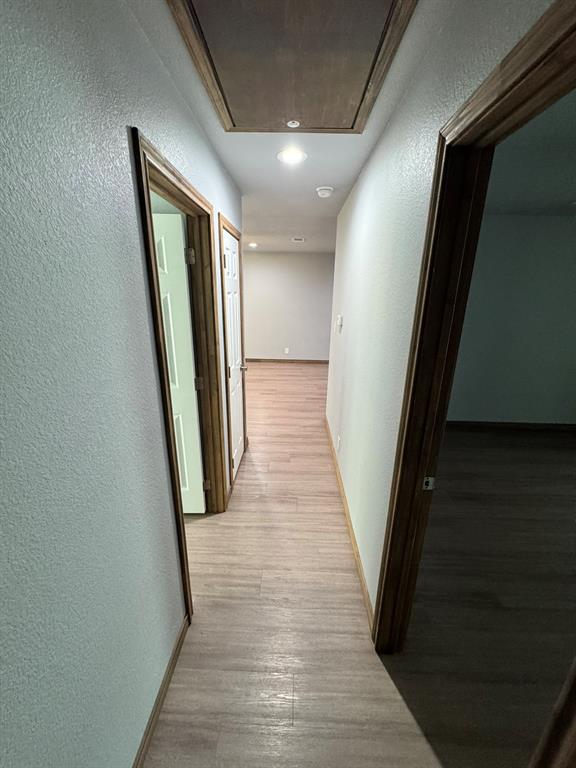 462 Derrs Chapel Road Italy, TX 76651 - Photo 12 of 19 Hallway facing living room area