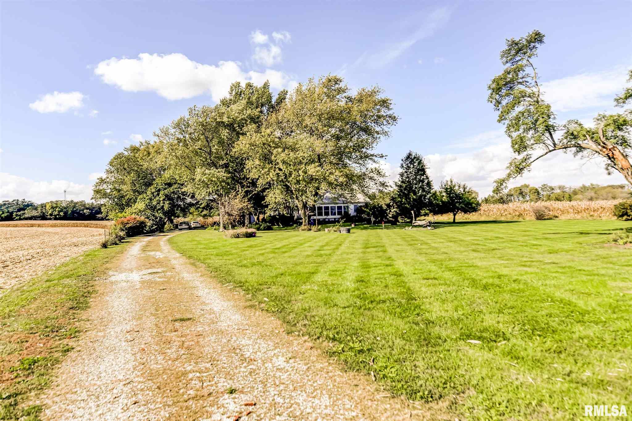 1811 Miller Road Riverton, IL 62561 - Photo 25 of 41 Gallery Image 25