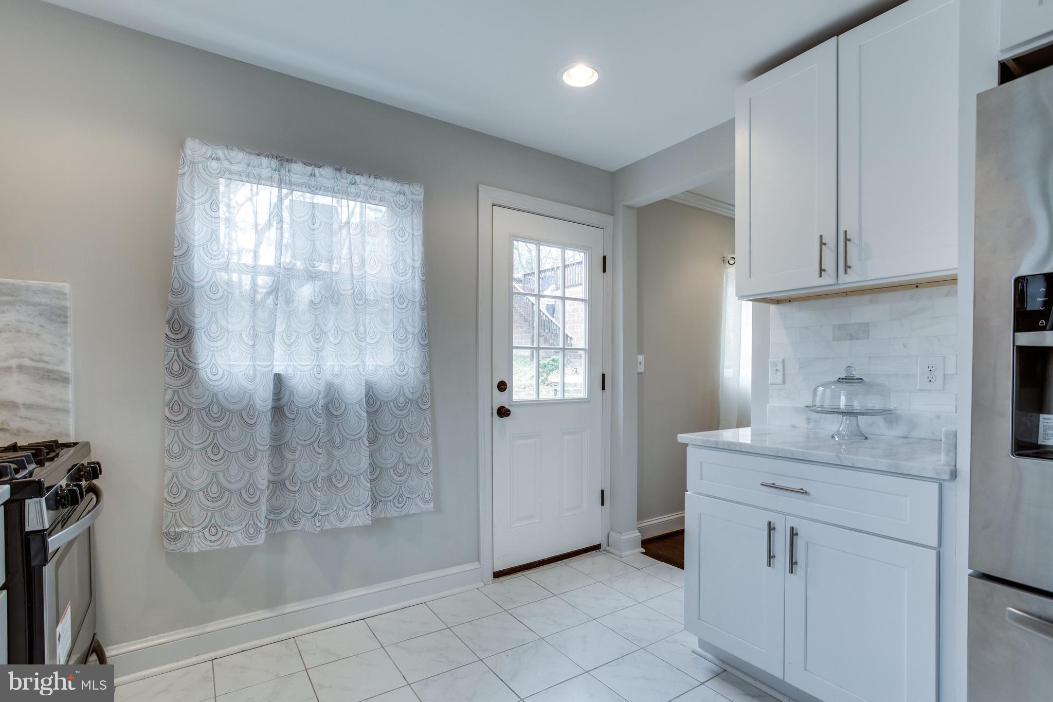 2925 Wilton Avenue Silver Spring, MD 20910 - Photo 12 of 30 Kitchen