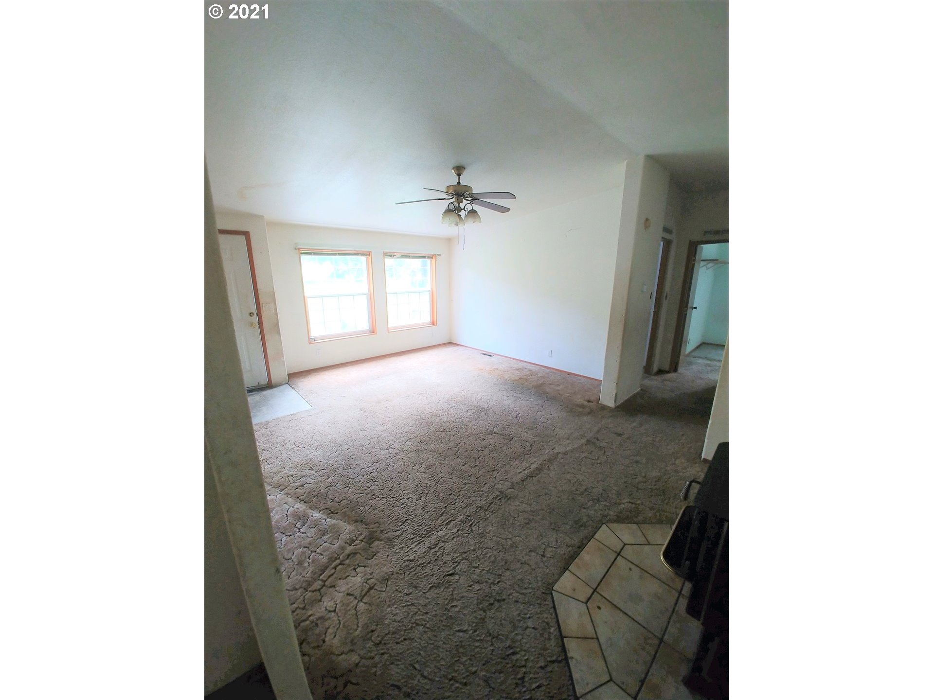 4101 Rose Valley Road Kelso, WA 98626 - Photo 7 of 22 Gallery Image 7