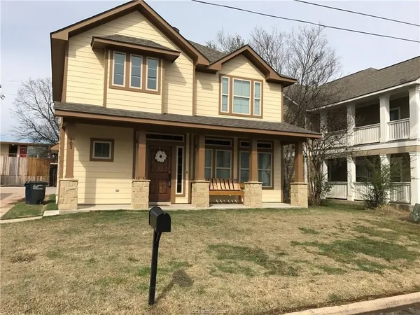 $3,000 | 103 Richards Street, College Station, TX 77840