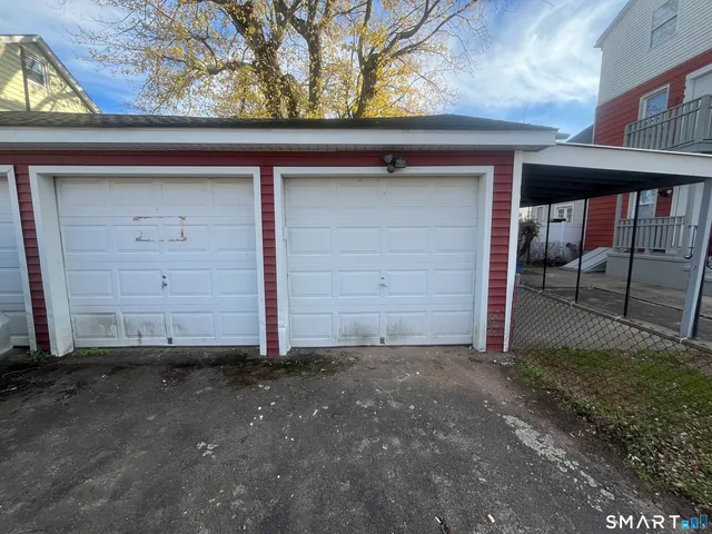 $1,800 | 209 Peck Avenue, Unit 3, West Haven, CT 06516