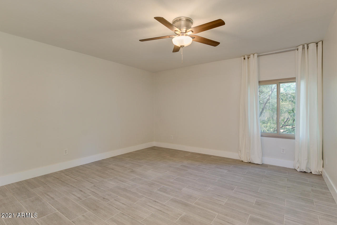 4201 East Camelback Road, Unit 82 Phoenix, AZ 85018 - Photo 14 of 23 22-Camelback