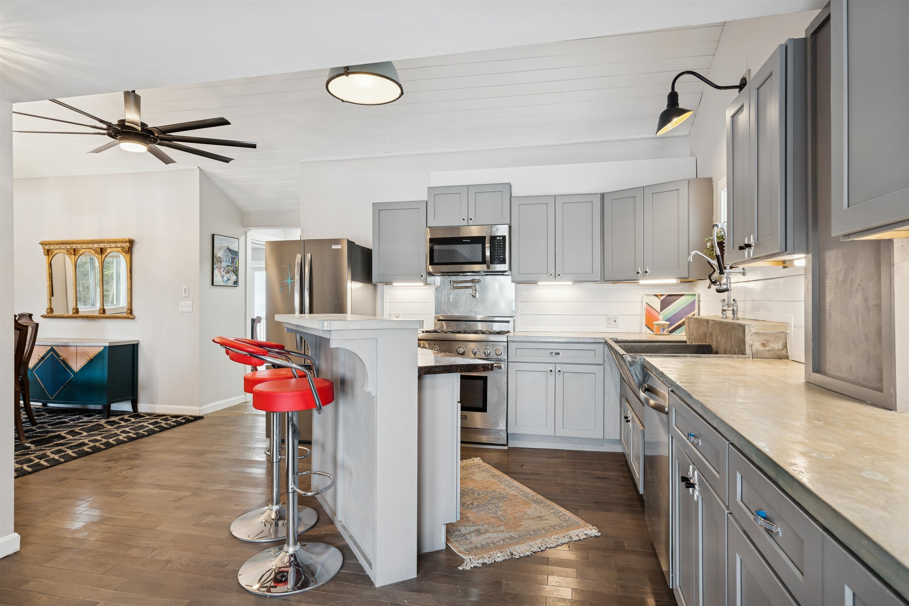 3993 Royalton Hill Road South Royalton, VT 05068 - Photo 28 of 57