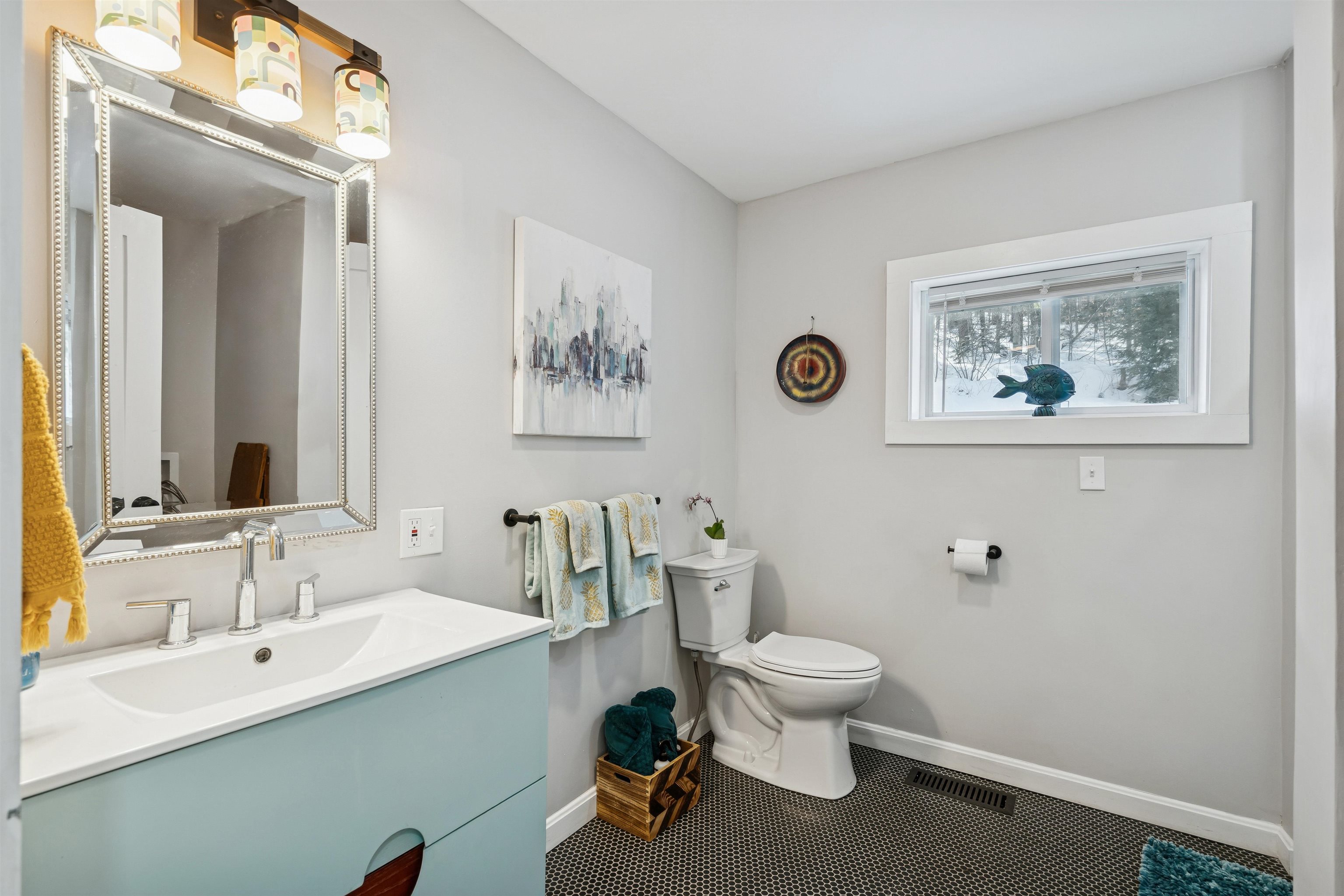 3993 Royalton Hill Road South Royalton, VT 05068 - Photo 35 of 57