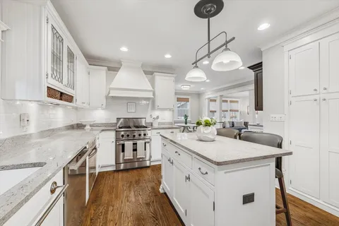 $1,875,000 | 918 Ashland Avenue, Wilmette, IL 60091