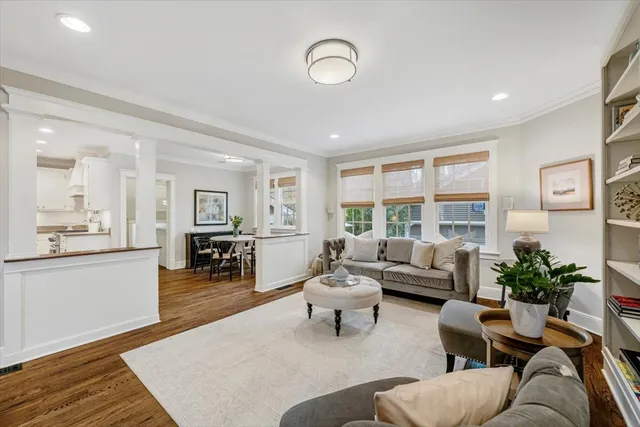 $1,875,000 | 918 Ashland Avenue, Wilmette, IL 60091