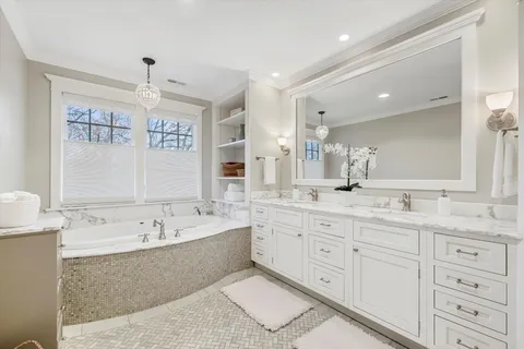 $1,875,000 | 918 Ashland Avenue, Wilmette, IL 60091