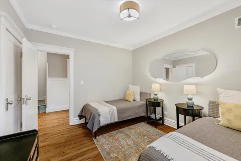 $1,875,000 | 918 Ashland Avenue, Wilmette, IL 60091