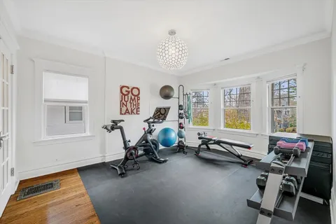 $1,875,000 | 918 Ashland Avenue, Wilmette, IL 60091