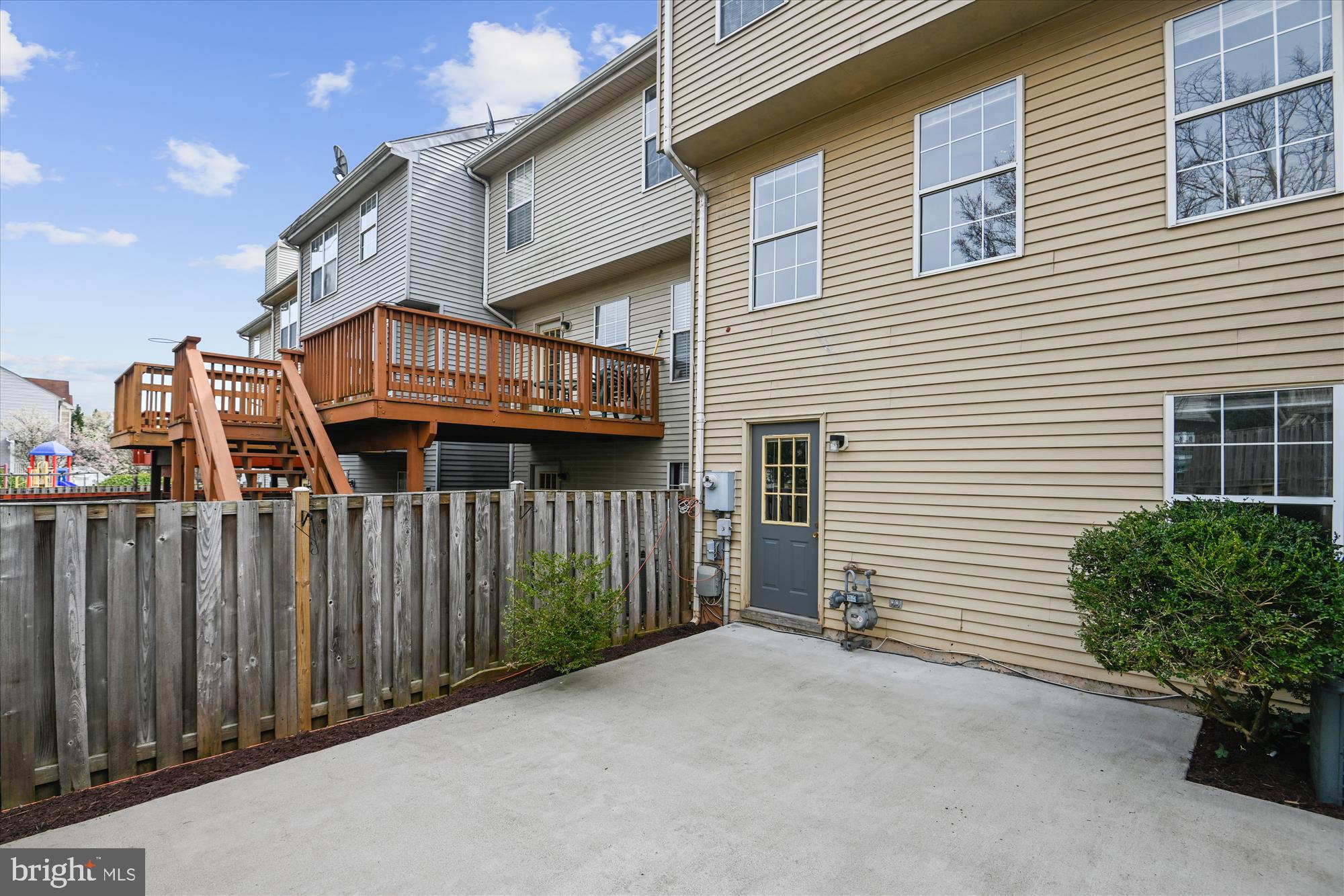 46678 Bartlet Square Sterling, VA 20164 - Photo 28 of 45 Patio