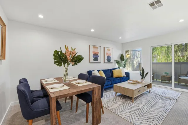 $725,000 | 831 West California Avenue, Unit V, Sunnyvale, CA 94086