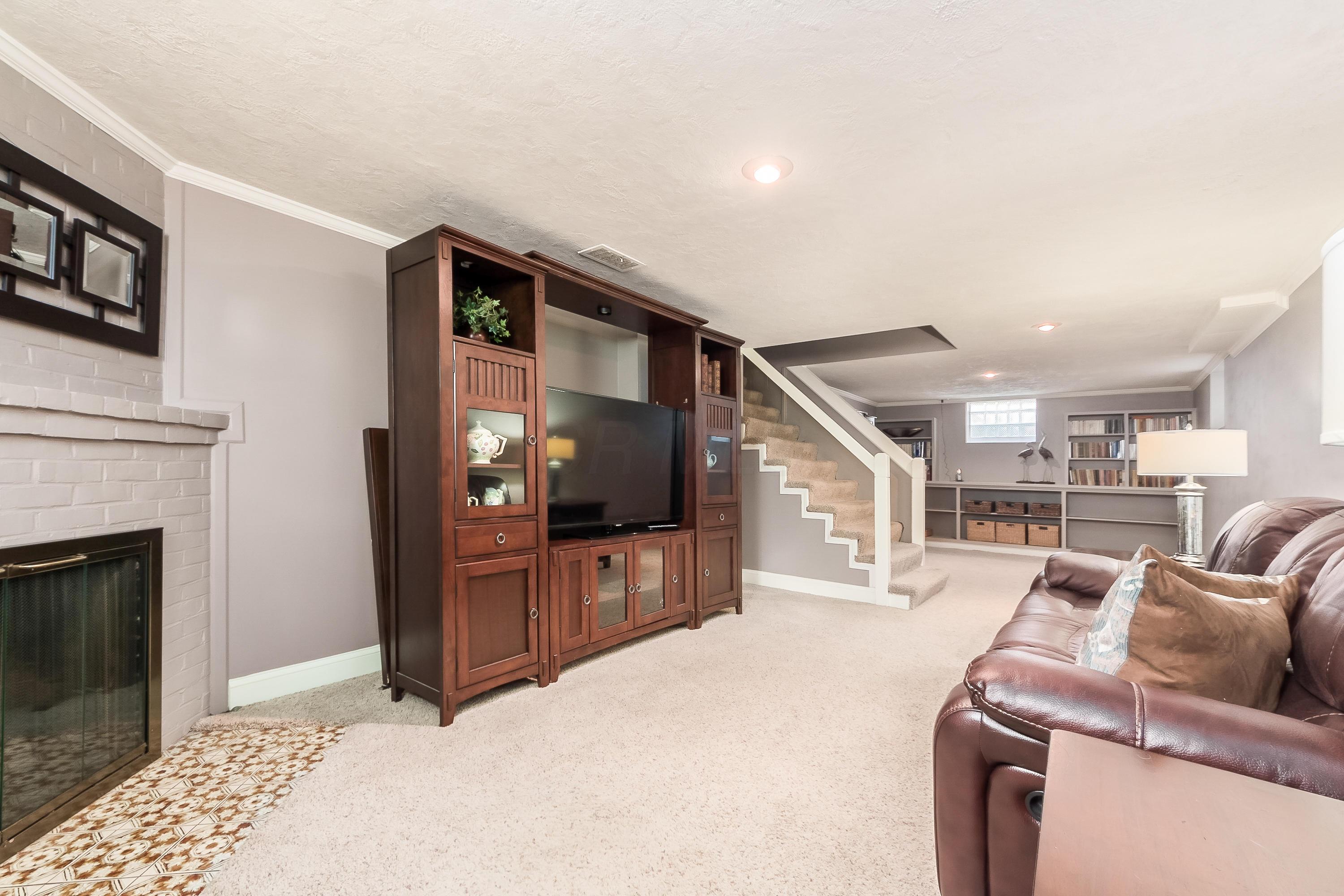 2271 Brixton Road Columbus, OH 43221 - Photo 20 of 55 Gallery Image 20