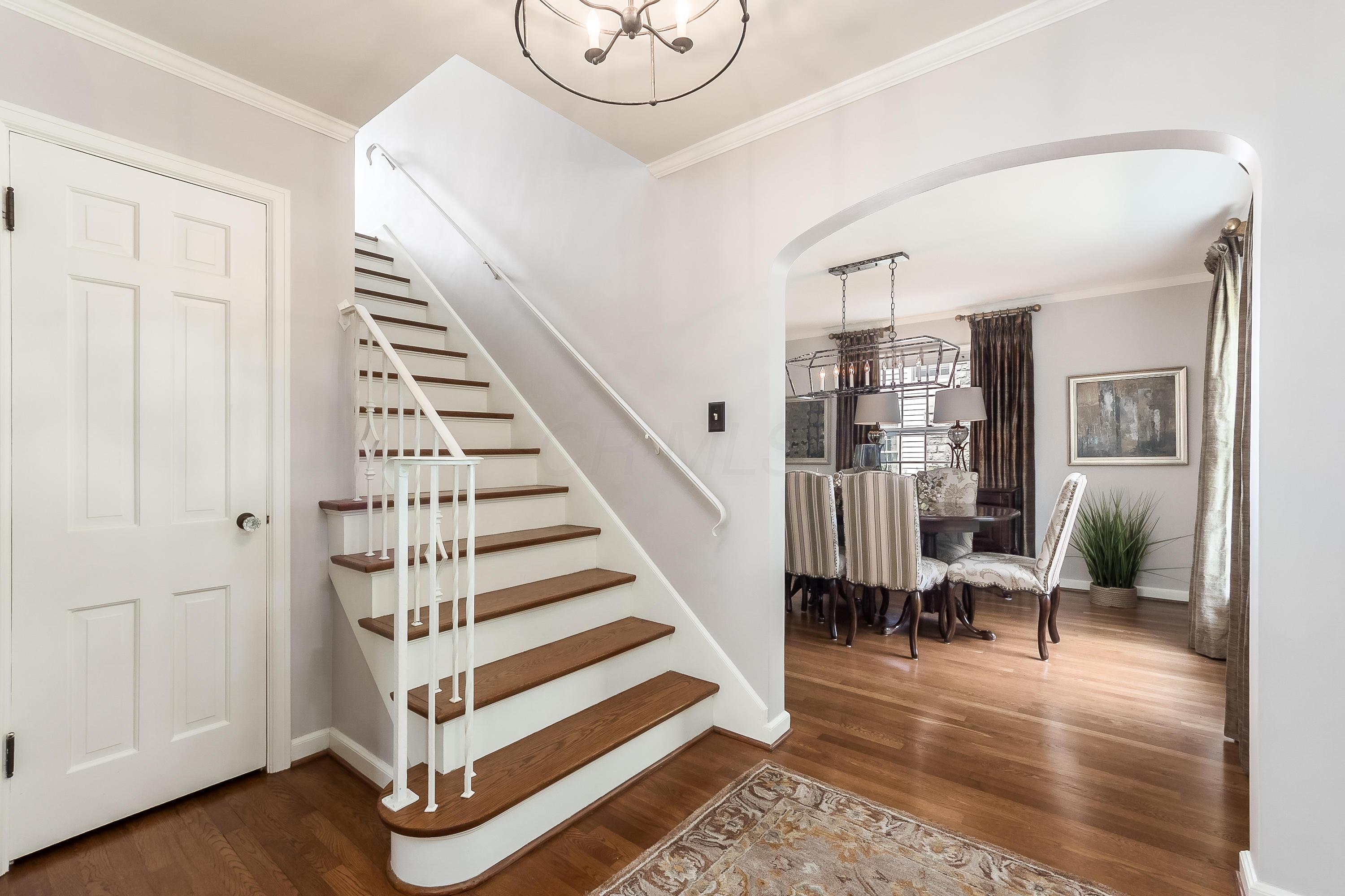 2271 Brixton Road Columbus, OH 43221 - Photo 3 of 55 Gallery Image 3