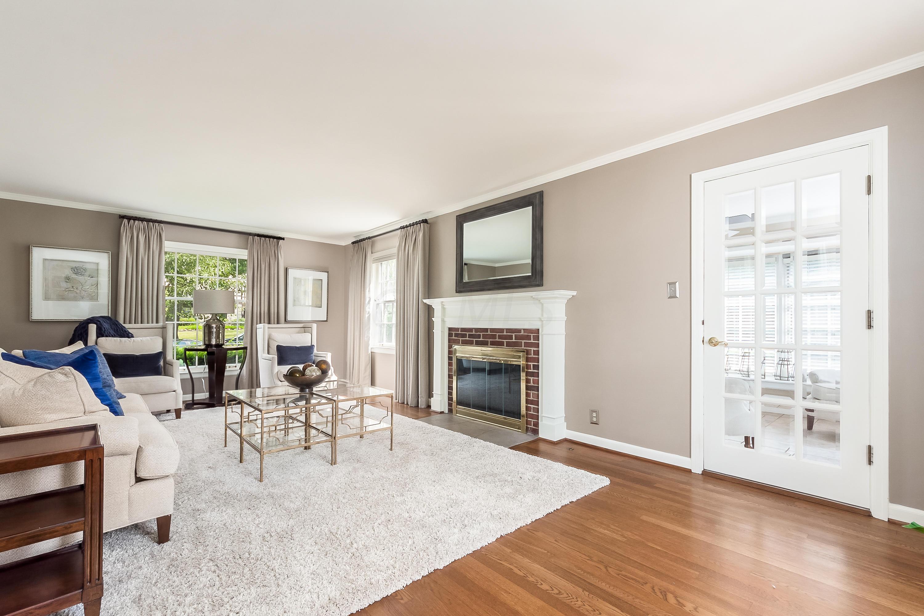 2271 Brixton Road Columbus, OH 43221 - Photo 8 of 55 Gallery Image 8