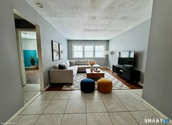 $1,650 | 65 Donna Drive, Unit C4, New Haven, CT 06513