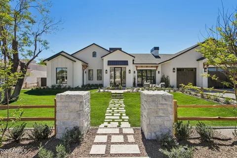 $6,250,000 | 5935 East Calle Tuberia, Phoenix, AZ 85018