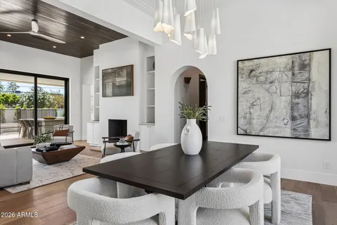 $6,250,000 | 5935 East Calle Tuberia, Phoenix, AZ 85018
