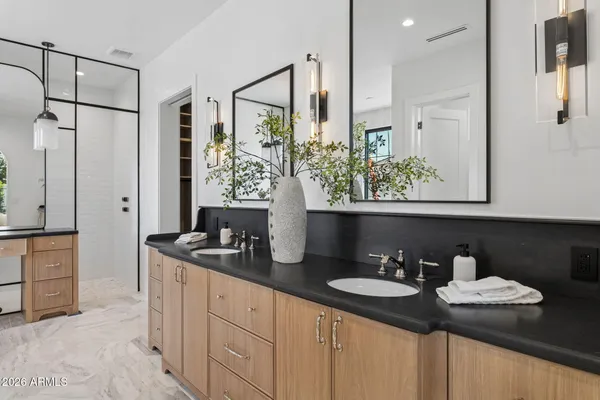 $6,250,000 | 5935 East Calle Tuberia, Phoenix, AZ 85018