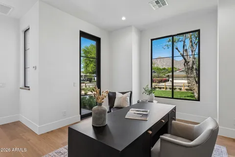 $6,250,000 | 5935 East Calle Tuberia, Phoenix, AZ 85018