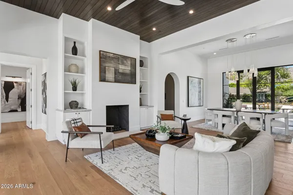 $6,250,000 | 5935 East Calle Tuberia, Phoenix, AZ 85018
