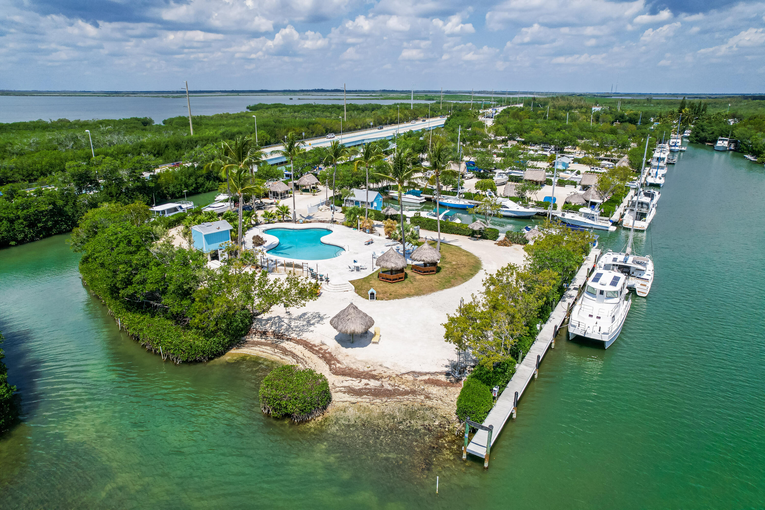 100 Morris Lane, Unit E8 Key Largo, FL 33037 - Photo 7 of 22 a view of a lake with a outdoor space