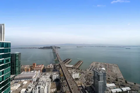 $5,700 | 425 1st Street, Unit 4901, San Francisco, CA 94105