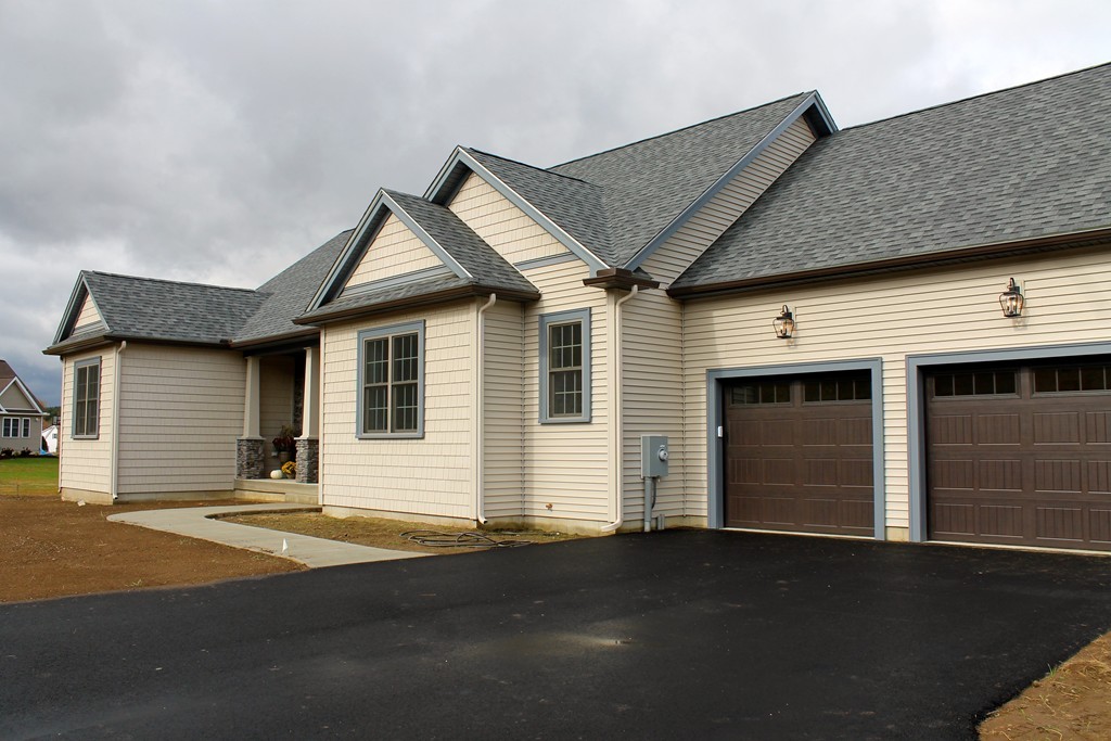 1 Old Harvest Road Southampton, MA 01073 - Photo 2 of 20 Gallery Image 2