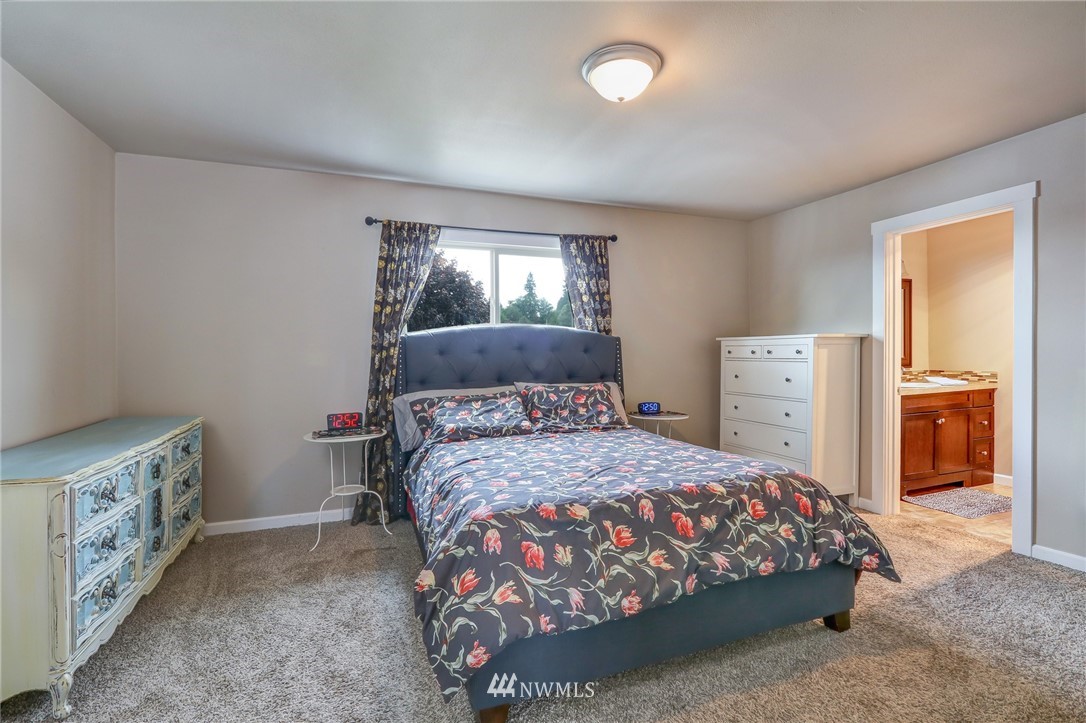 3015 Perry Avenue Bremerton, WA 98310 - Photo 16 of 28 Gallery Image 16