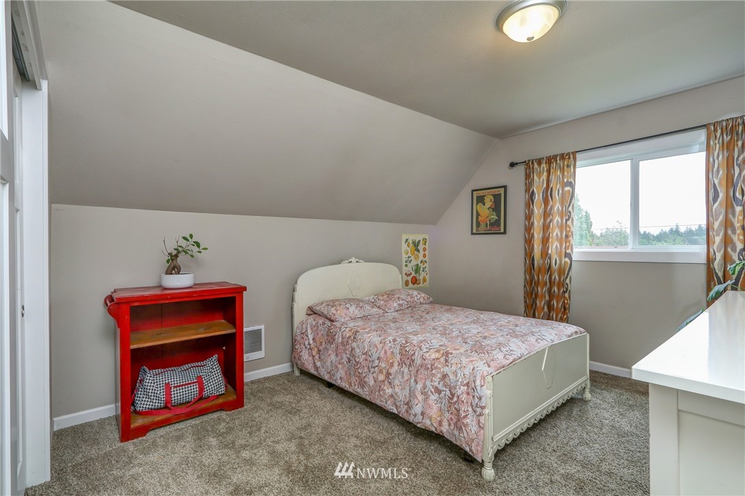 3015 Perry Avenue Bremerton, WA 98310 - Photo 19 of 28 Gallery Image 19