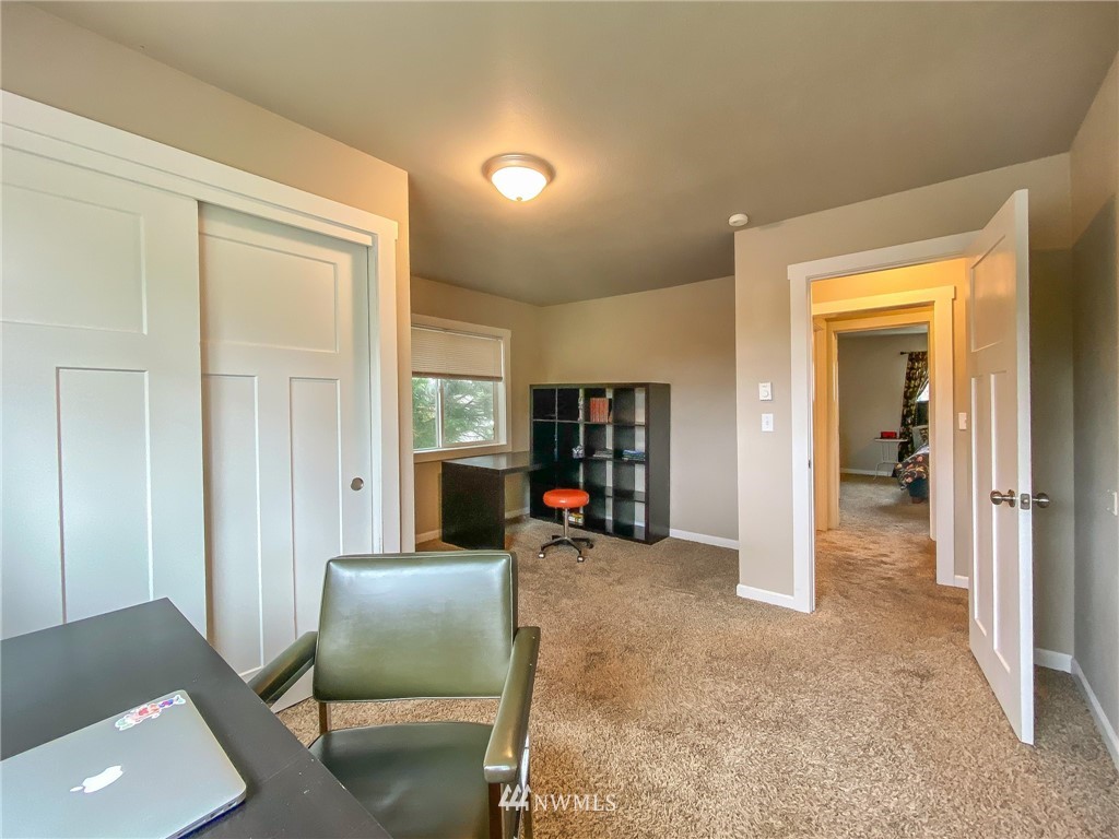 3015 Perry Avenue Bremerton, WA 98310 - Photo 20 of 28 Gallery Image 20