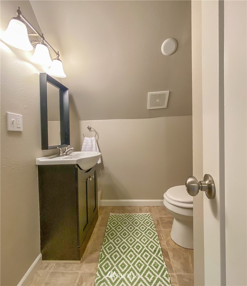 3015 Perry Avenue Bremerton, WA 98310 - Photo 22 of 28 Gallery Image 22