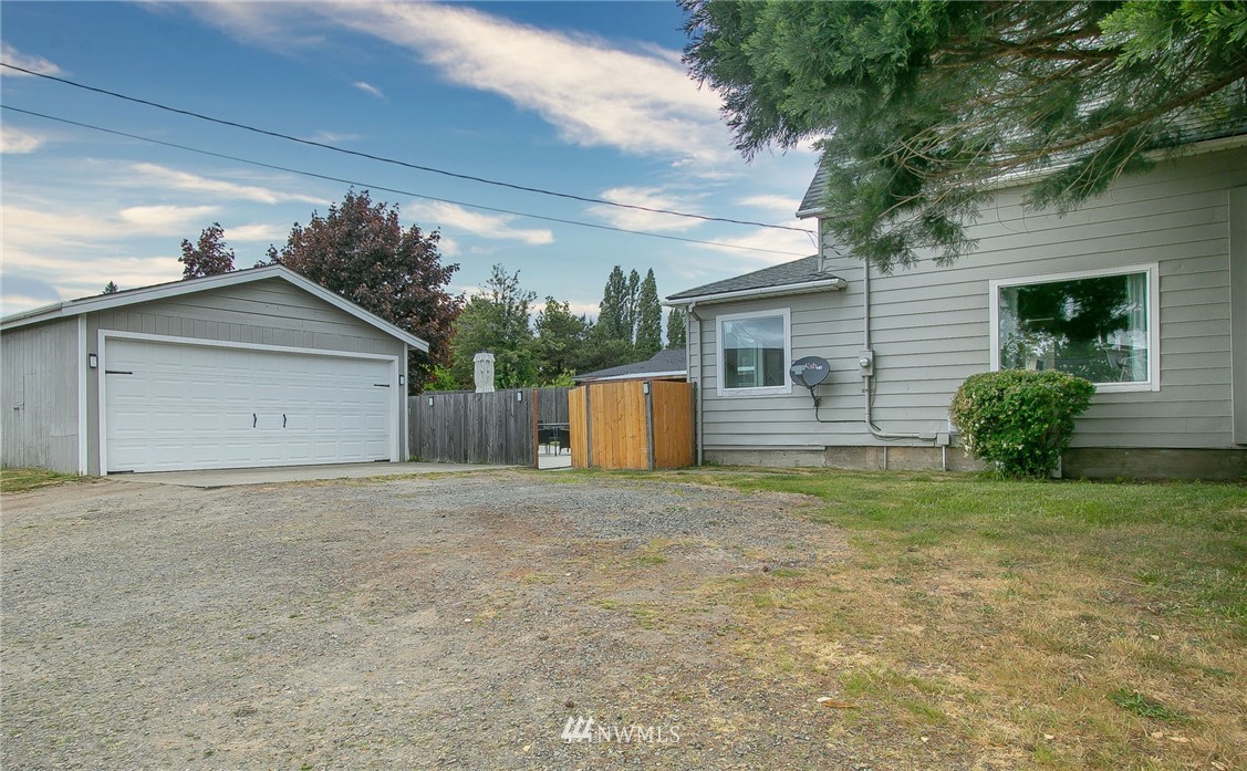 3015 Perry Avenue Bremerton, WA 98310 - Photo 27 of 28 Gallery Image 27