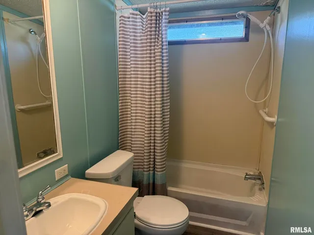 $99,900 | 1215 Ferry Street, Metropolis, IL 62960