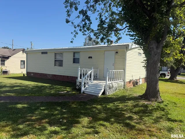 $99,900 | 1215 Ferry Street, Metropolis, IL 62960