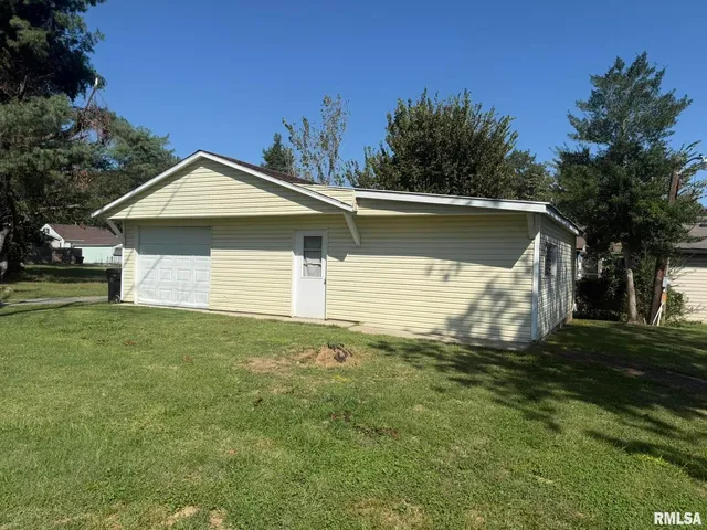 $99,900 | 1215 Ferry Street, Metropolis, IL 62960