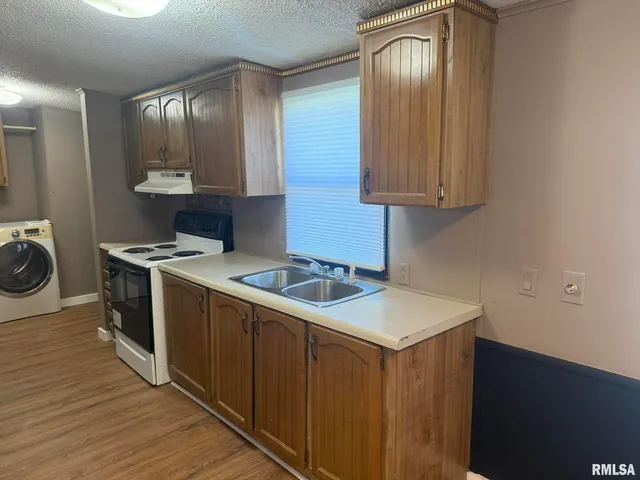 $99,900 | 1215 Ferry Street, Metropolis, IL 62960