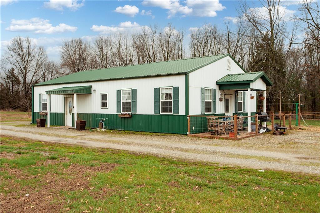 500 South Missouri Street Green Ridge, MO 65332 - Photo 2 of 39