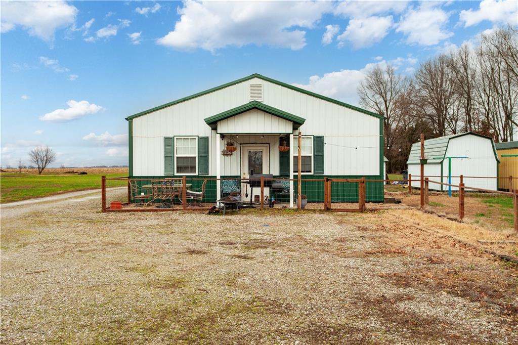 500 South Missouri Street Green Ridge, MO 65332 - Photo 3 of 39