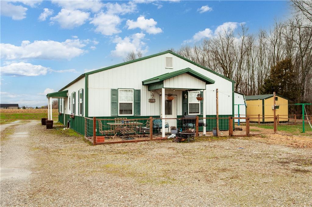 500 South Missouri Street Green Ridge, MO 65332 - Photo 4 of 39