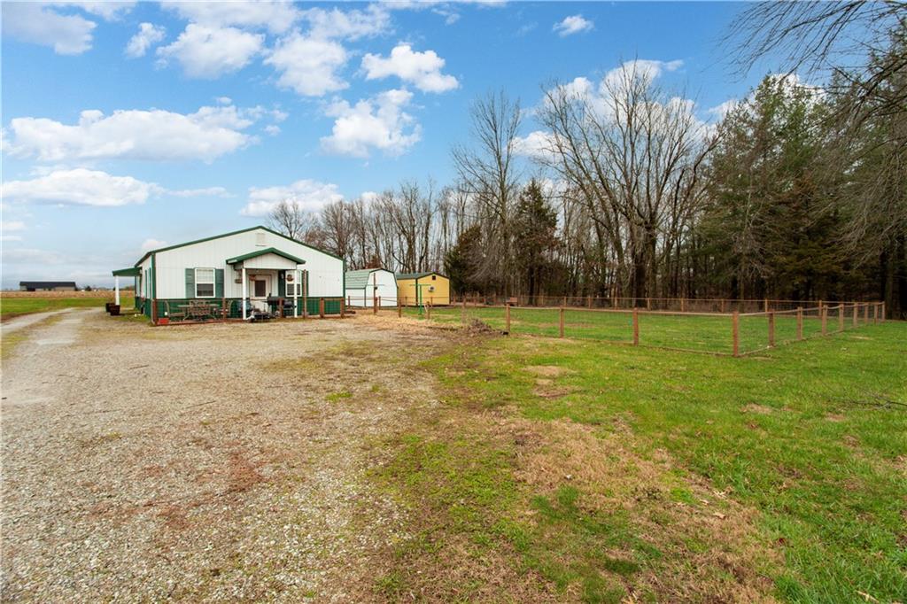 500 South Missouri Street Green Ridge, MO 65332 - Photo 5 of 39