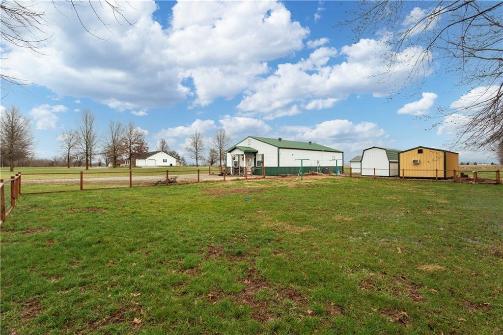 500 South Missouri Street Green Ridge, MO 65332 - Photo 10 of 39